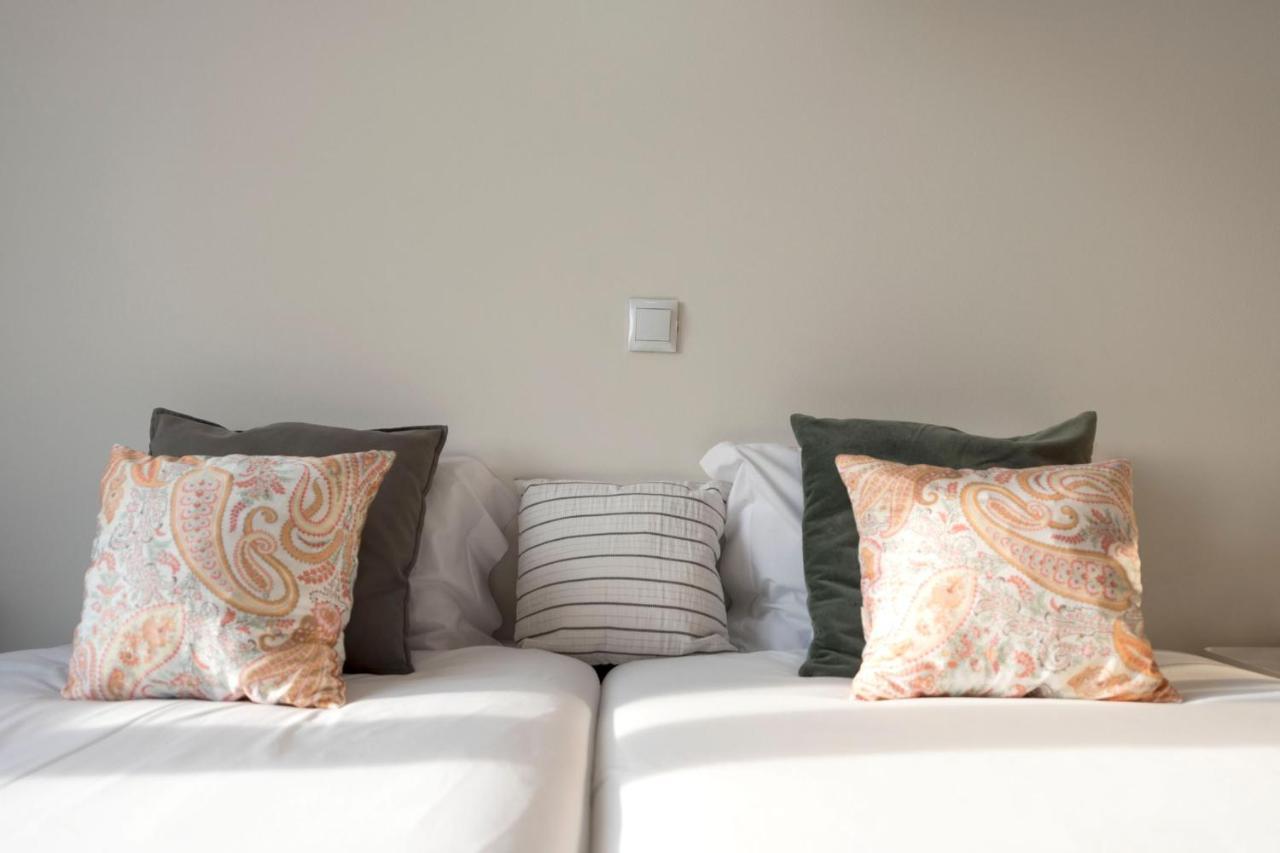 Lovelystay - 1Br Flat With Stunning Views Over Porto 빌라노바데가이아 외부 사진